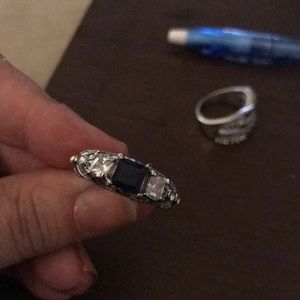 Woman’s ring